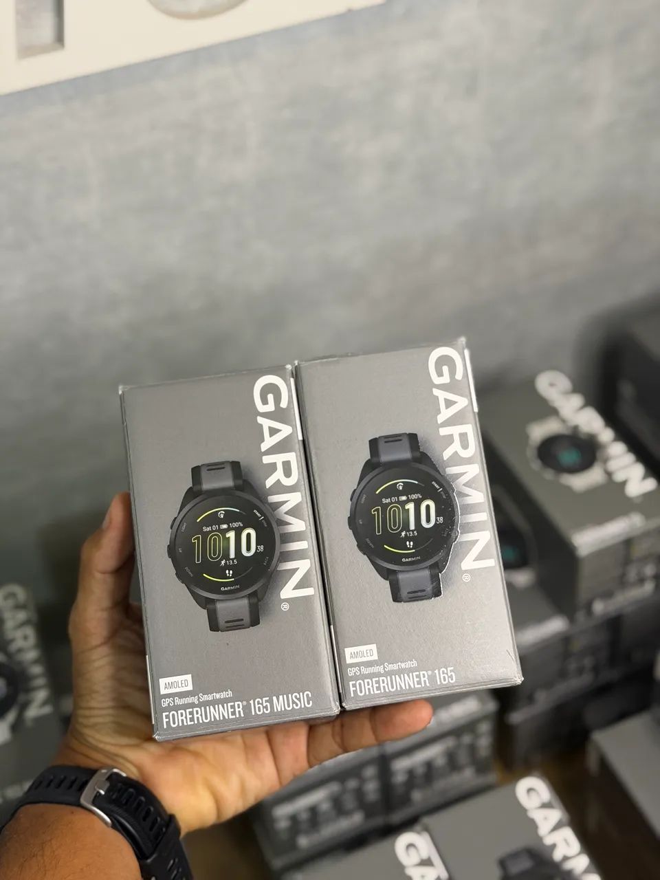 Garmin 165 Music Amoled Novo