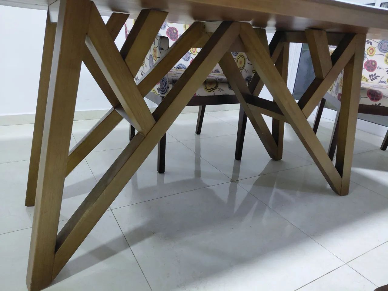 Mesa madeira, tampo de vidro 2,00 x 1,00 - Foto 2