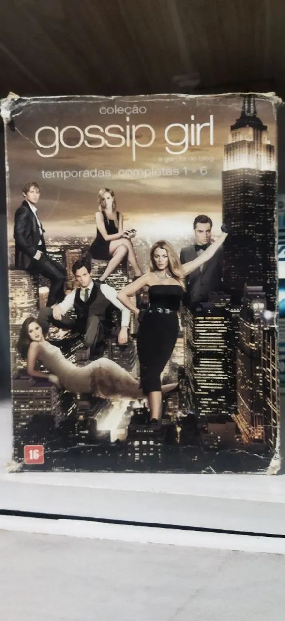 Box Gossip Girl 1 a 6 Temporada Série Completa em DVD - CDs, DVDs