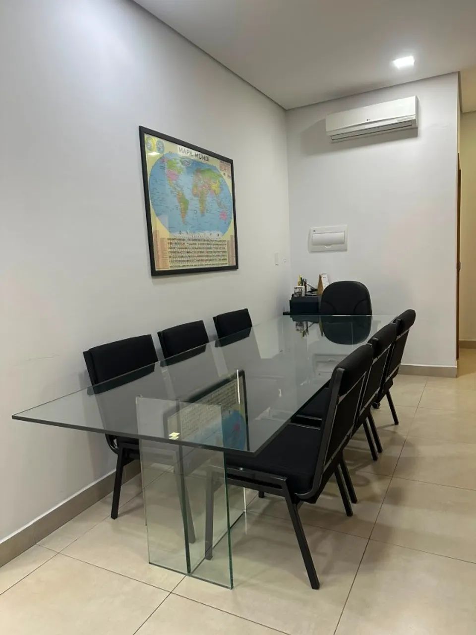 Mesa retangular vidro cristal 8 lugares  - Foto 2