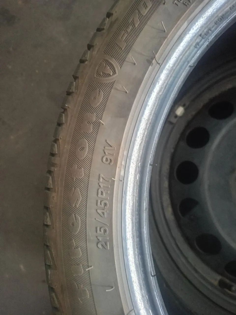 Pneu Firestone 17 semi novo  - Foto 3