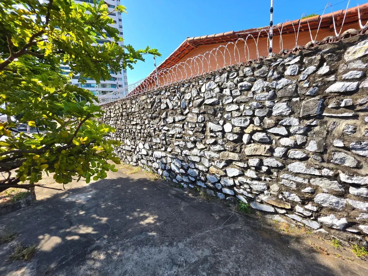 Casa Excelente para Comércio