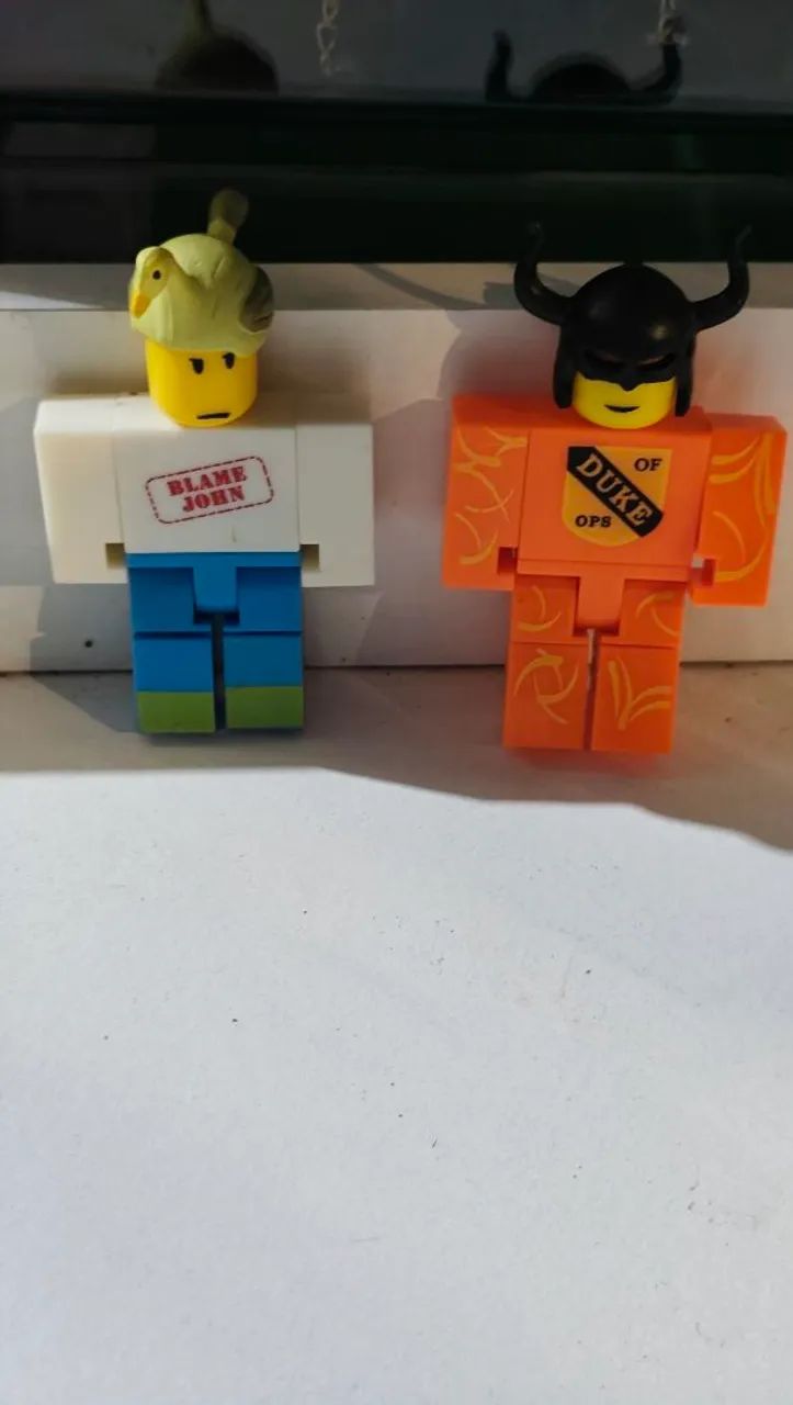 Bonecos Roblox - Lote com 4 unidades - Foto 3