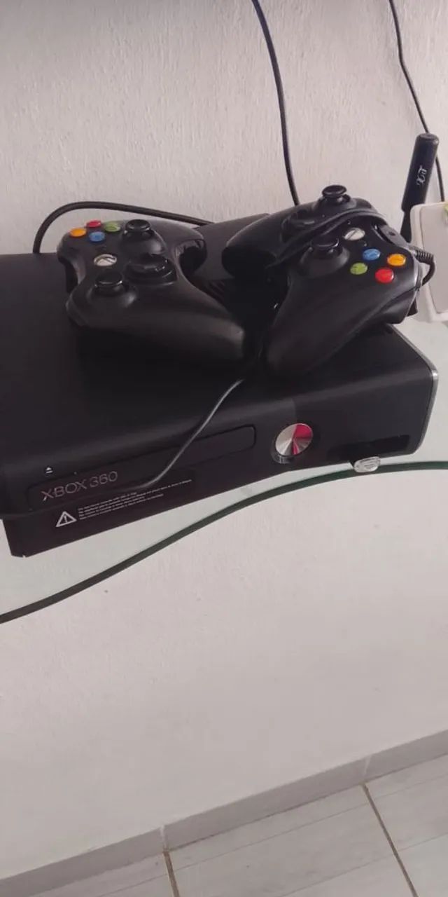 Vendo Xbox 360 - Foto 2