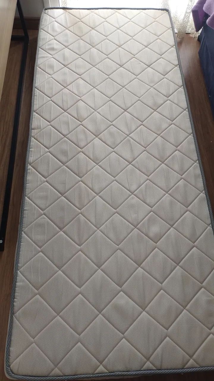 *DOAÇÃO!* Sofá Cama + 2 Colchões de Solteiro. - Foto 2