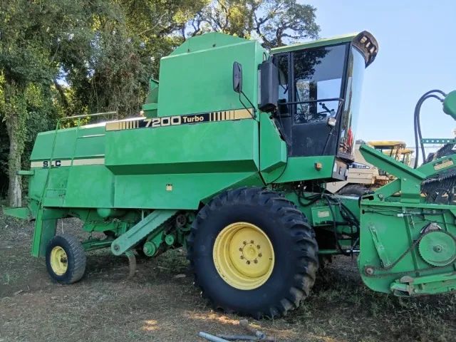 Colheitadeira John Deere - SLC 7200. Fabricação 1998 - Foto 6