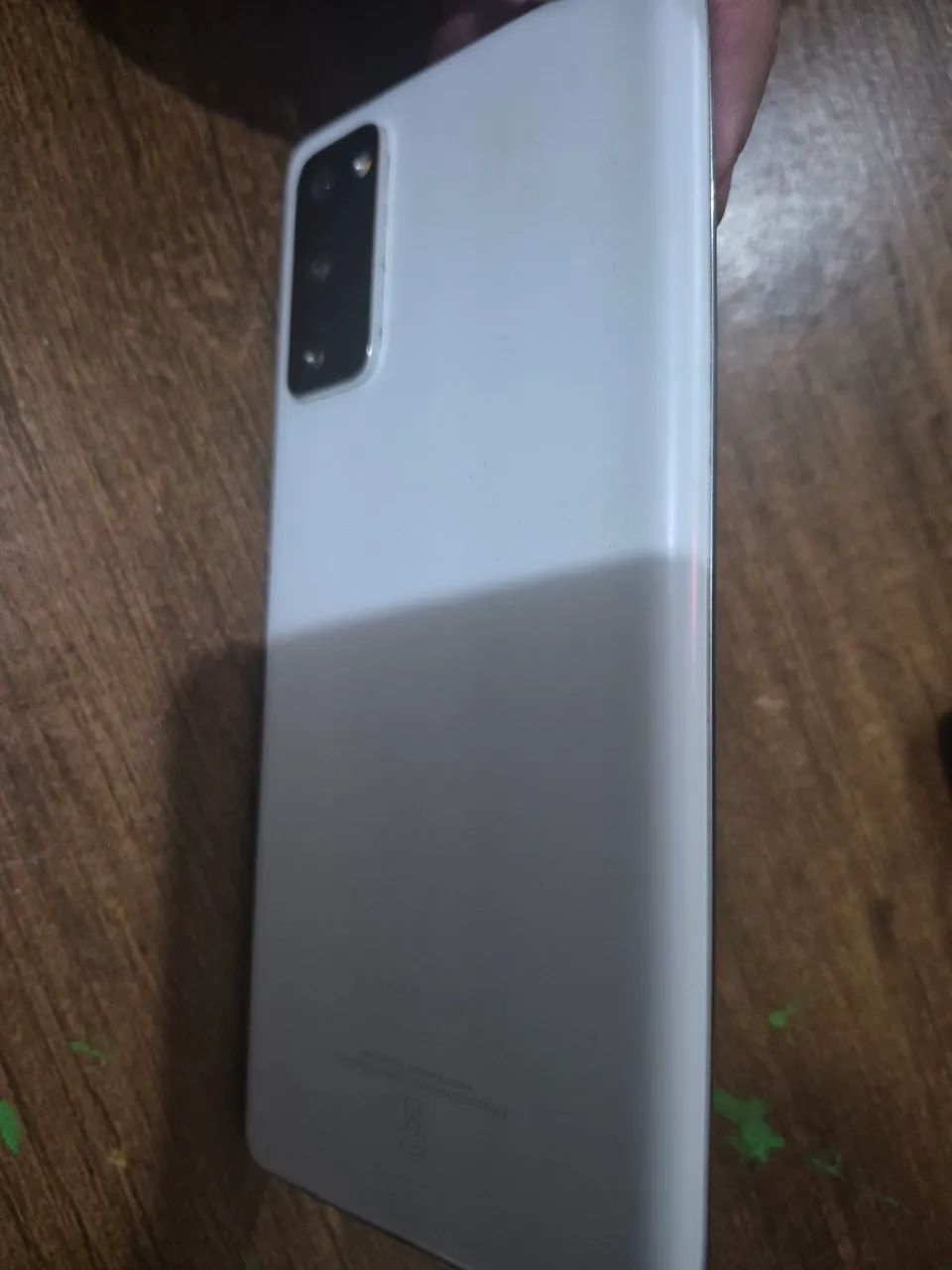 Celular S20 FE