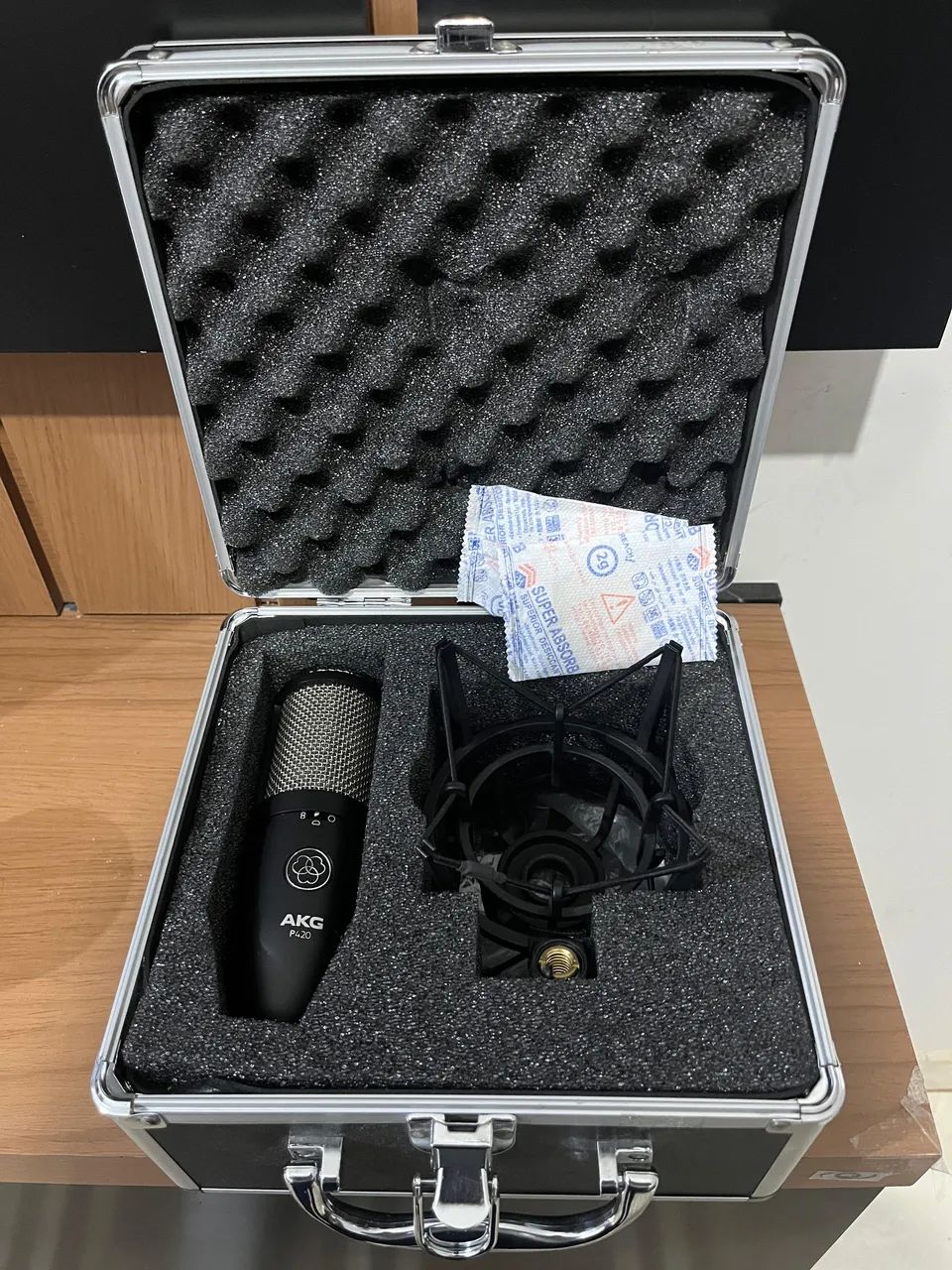 Microfone akg p420 - Foto 3