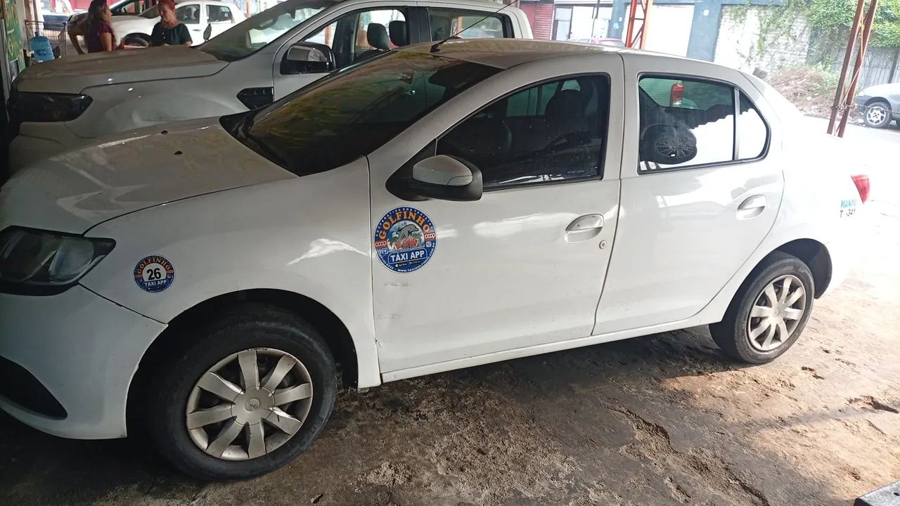 Renault Logan EXPRESSION HI-FLEX 1.6 8V 4P 2015
