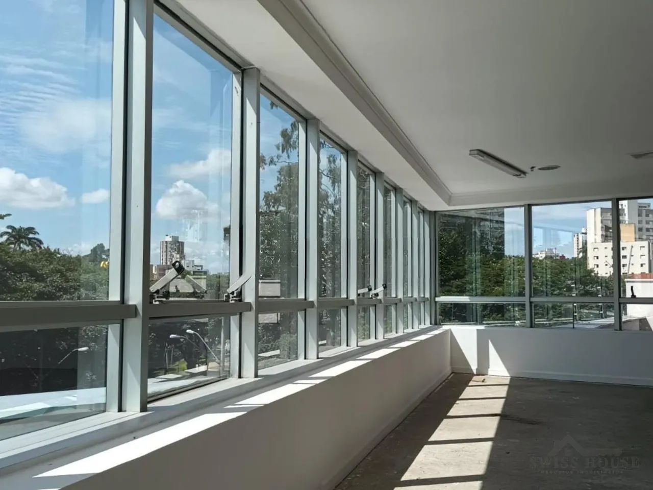 Sala a venda no Cambuí em Campinas/SP - Foto 2