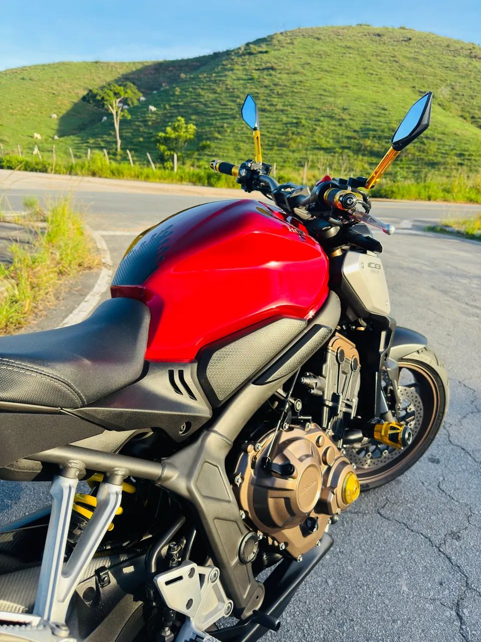 CB 650r 2022 moto extra  - Foto 3