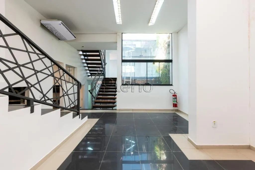 Salão à venda em Campinas, Cambuí, com 360 m²