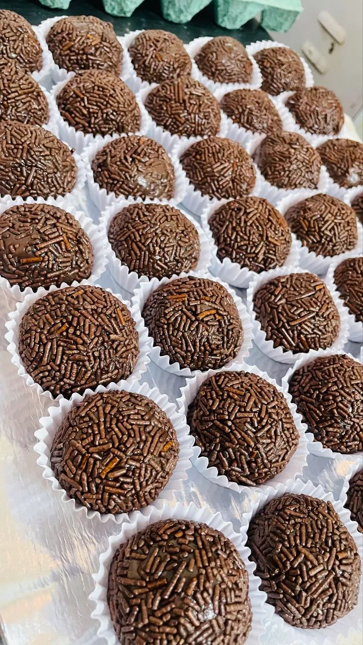 Confeiteiro disponível pra freelance a partir das 15:30 - Foto 2