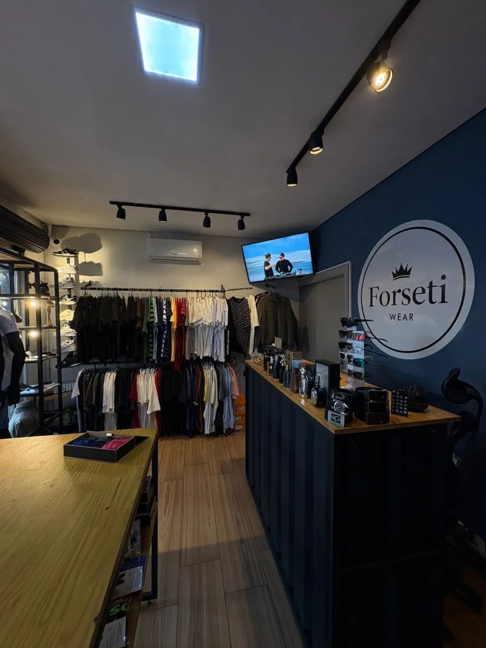 VENDO LOJA DE ROUPA MASCULINA - Foto 3