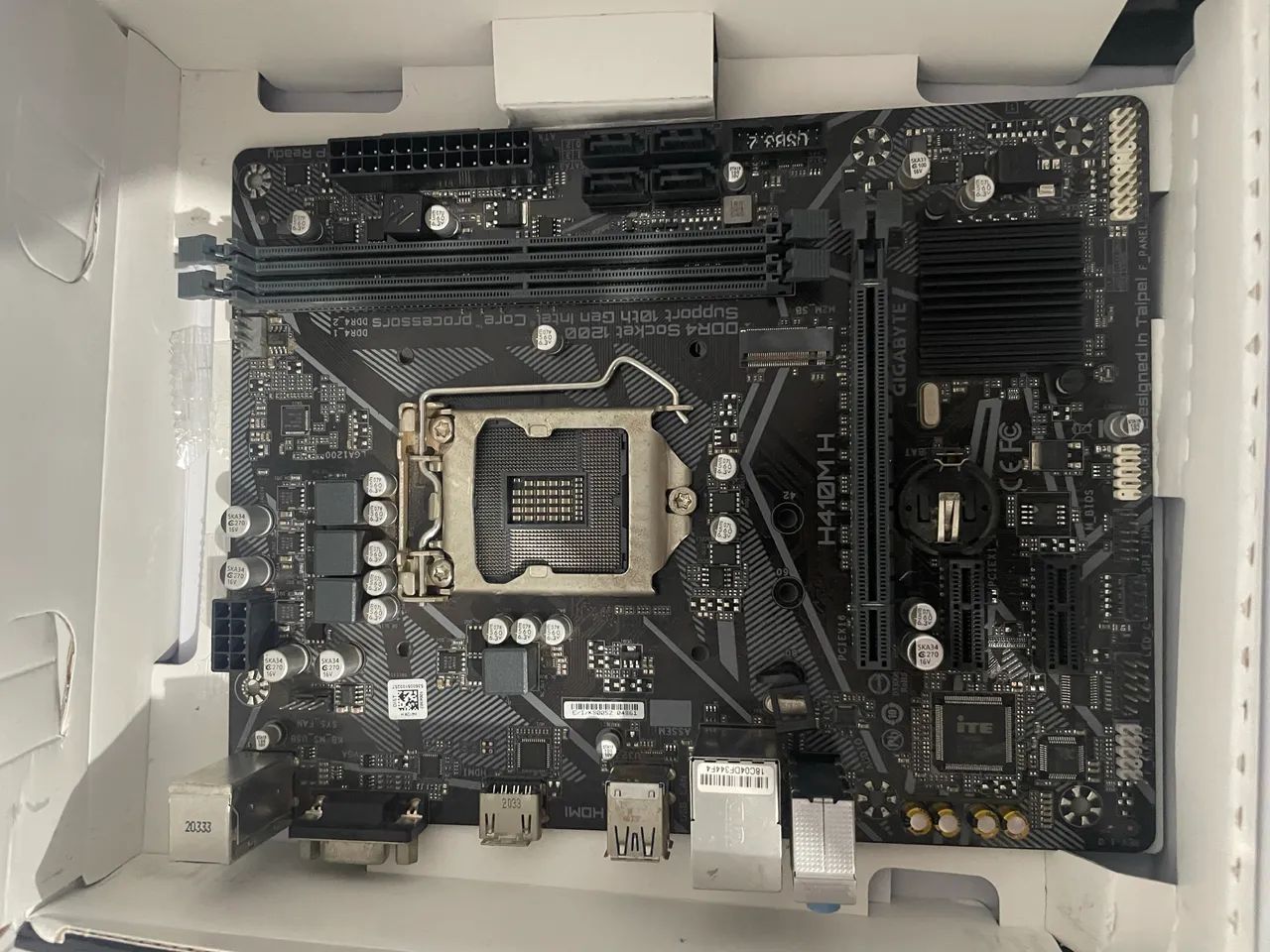 Placa mãe gigabyte H410M V2 - Foto 2