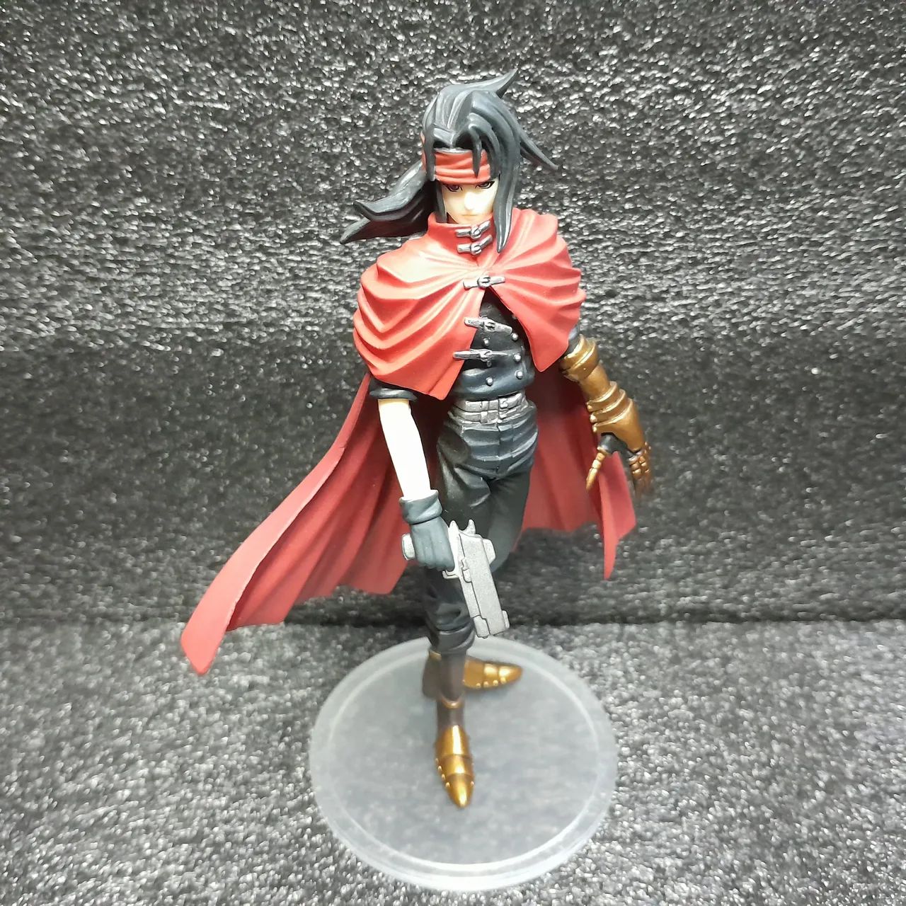 Vincent Valentine Final Fantasy VII Trading Arts Original