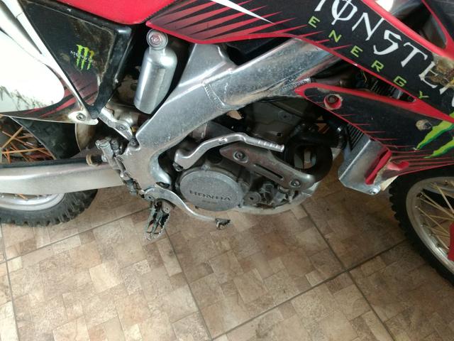 Moto de trilha crf250r - Foto 2