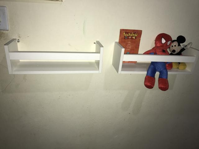 Vendo porta livros