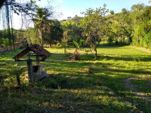 Caetano Imóveis - Terreno escriturado com 2.550m² ideal para sítios (400m do asfalto) - Foto 3