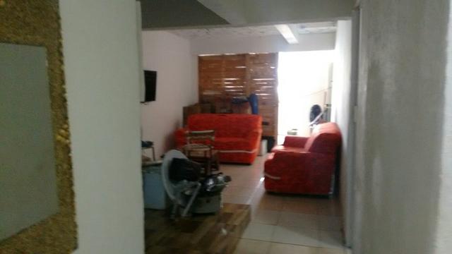 Aluga-se casa no bairro de Castelo Branco para moradia ou comércio - Foto 7