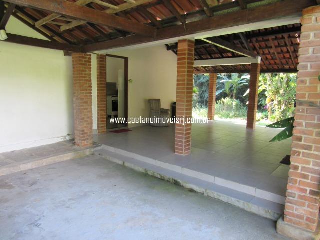 Caetano Imóveis - Fazendinha luxo com 6,4 hectares - rica em água na RJ 122! - Foto 18