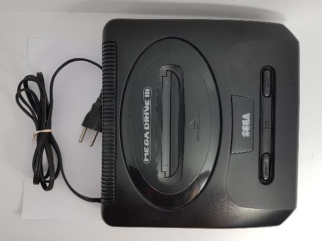 Mega Drive 3 com Flashcard e cartão de 4Gb - Foto 5