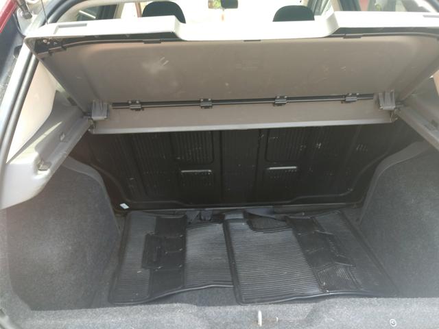 Vende-se Fiat Punto 2011/2012 1.4 Completo - Foto 7