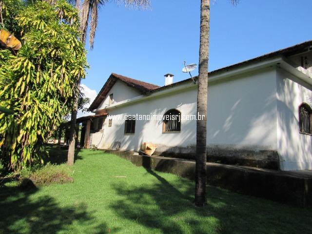 Caetano Imóveis - Fazendinha luxo com 6,4 hectares - rica em água na RJ 122! - Foto 6