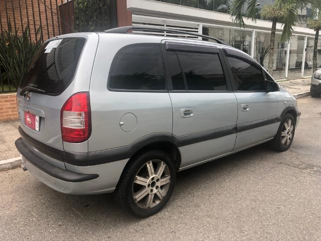 Zafira 7 Lugares Automática GNV - Foto 2
