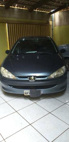 Vendo Peugeot 1.0precisar arrumar a chave de ceta - Foto 6