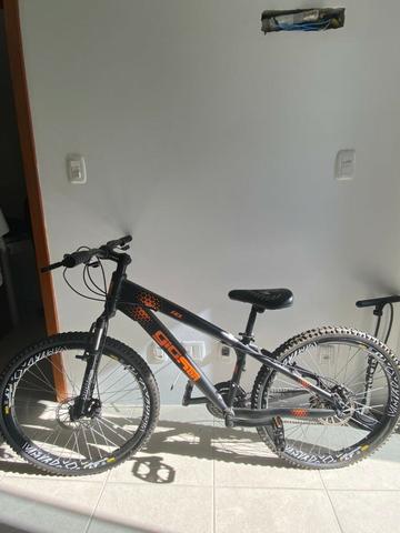 Vendo Bicicleta semi nova - Foto 5