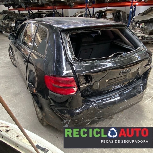 Sucata de audi a3 sportblack 2011 para retirada de peças Leia a descrição - Foto 5
