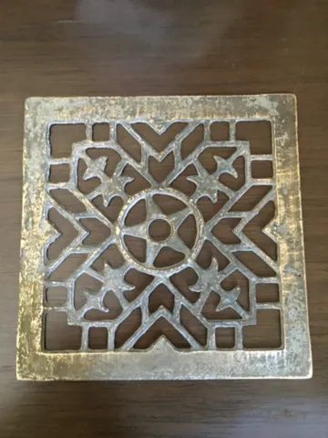 Antiga grelha em Latão Vitoriano  - Foto 2