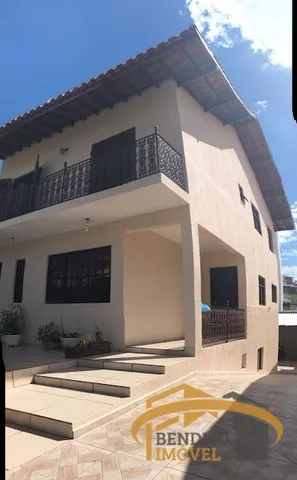 Sobrado para venda em Cotia, 3 dormitórios, sendo 1 suíte, quintal com churrasqueira e edí