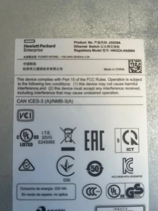 Switch HP 24P Gigabyte PoE + 2 SFP - Foto 2