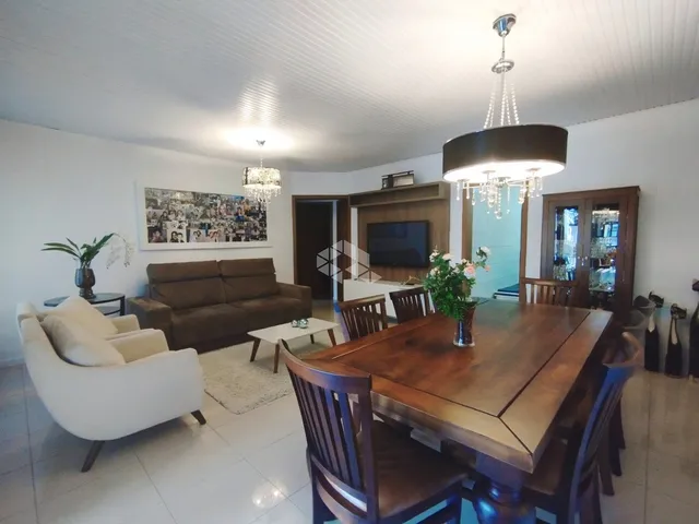 Casa com piscina em Santa Cruz do Sul