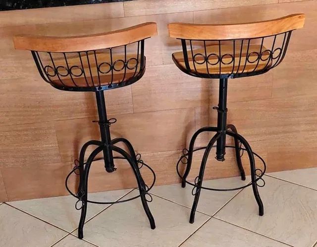 Banqueta Bistrô Bar Ajustável e Giratória 