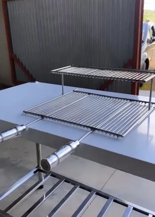 GRELHA AÇO INOX COM DESCANSO URUGUAIA 600x500x200 - Foto 2