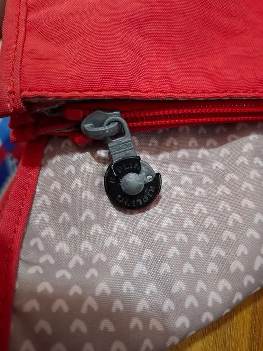 Bolsa Kipling Louiza (vermelha) - Foto 6