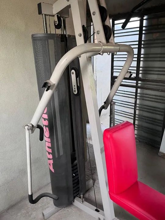 Estação de Musculação. Vendo por 1.200,00 ou troco por uma Bike. - Foto 3