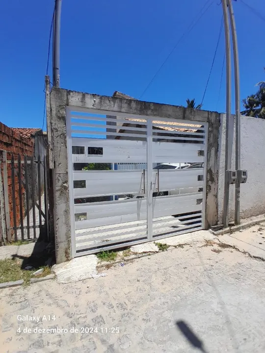 VENDE-SE CASA NA ATALAIA NOVA - BARRA DOS COQUEIROS