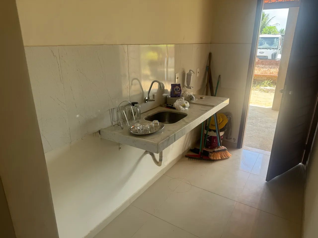 Escritório com pátio - Foto 3