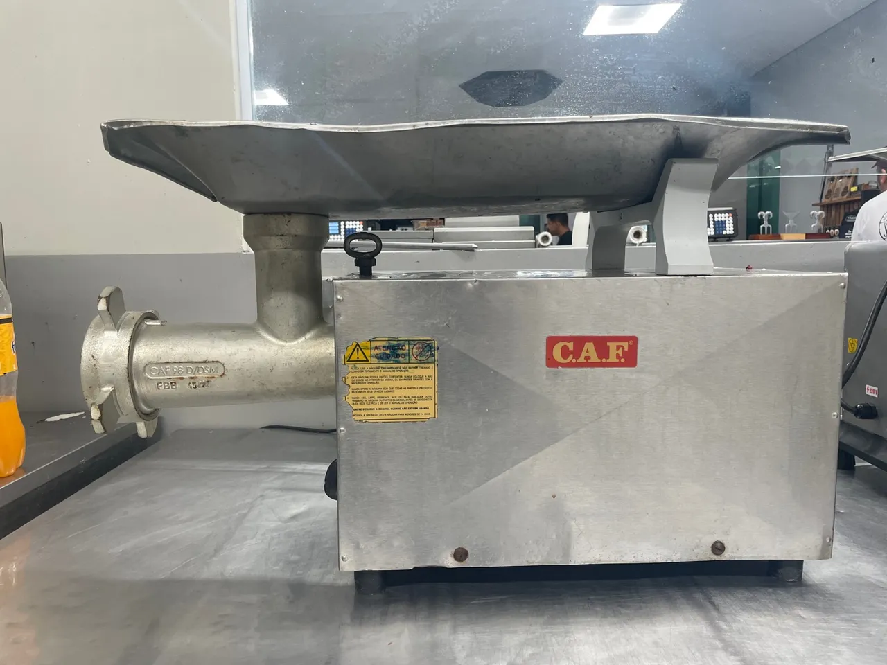 Moedor comercial de carne boca 98 inox trifásico