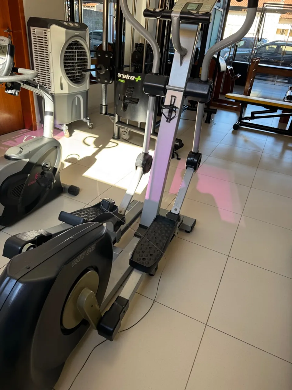 Elíptico Athletic Works - Ótimo estado!