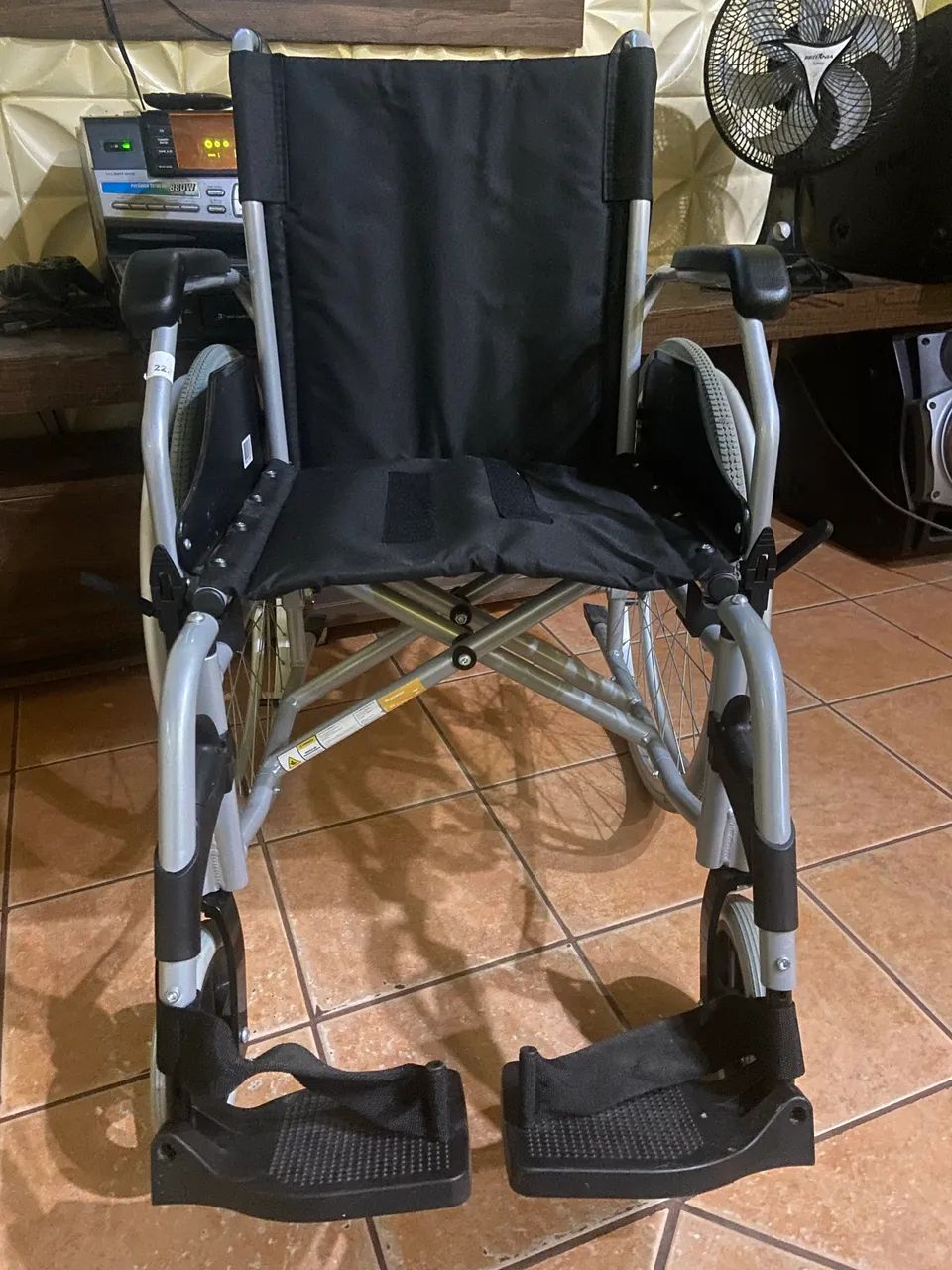 CADEIRA DE RODAS  - NOVA