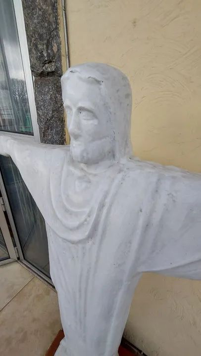 Estátua de Jesus Cristo - Foto 2