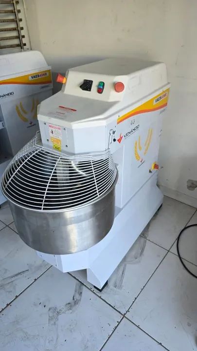 Masseira Aspiral 40 kg Venâncio  - Foto 4