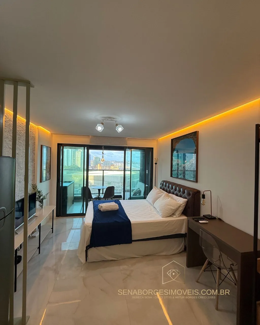 Art Studio, Quarto, varanda, cozinha e vista mar, mobiliado, alto padrão