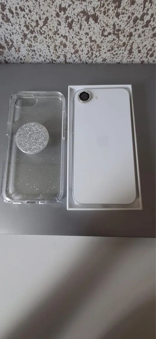 iPhone 16e 256g branco  - Foto 5