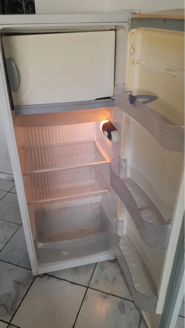 Geladeira consul (FRETE GRÁTIS)
